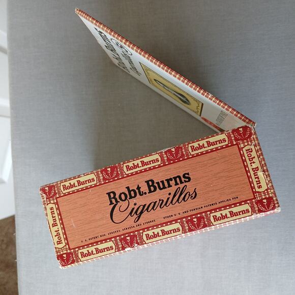 Robt. Burns vintage empty cigar box 5 cent Cigarillos General Cigar Co 5"x4"x2" - Picture 6 of 10